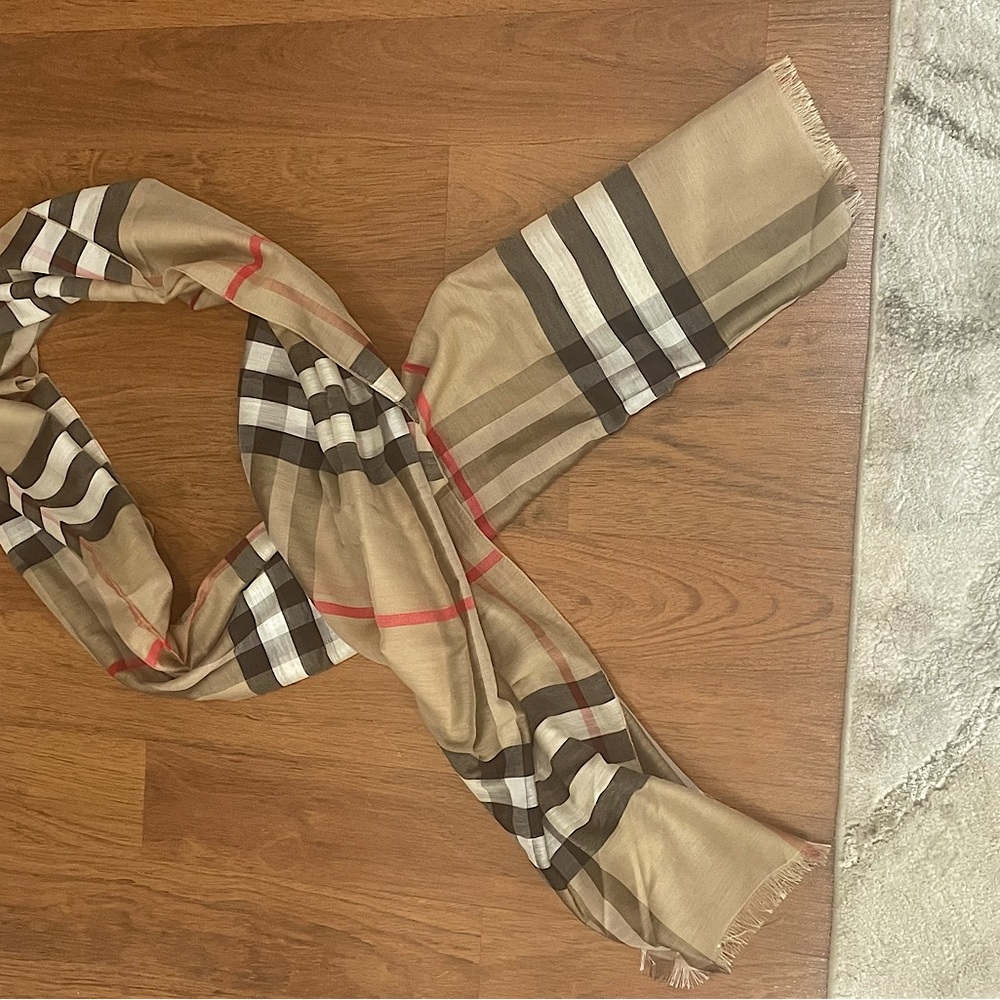 Scarf .